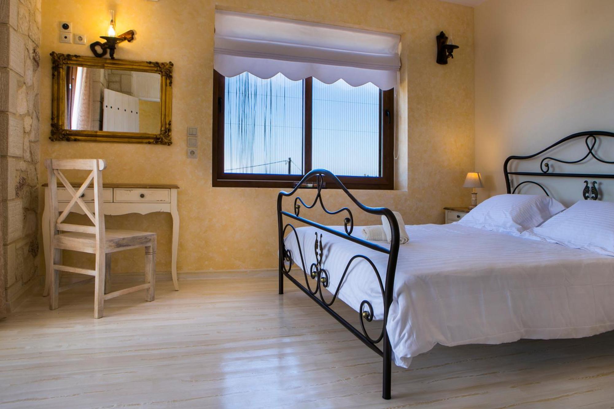 Villa Ydria Chavriáta Esterno foto